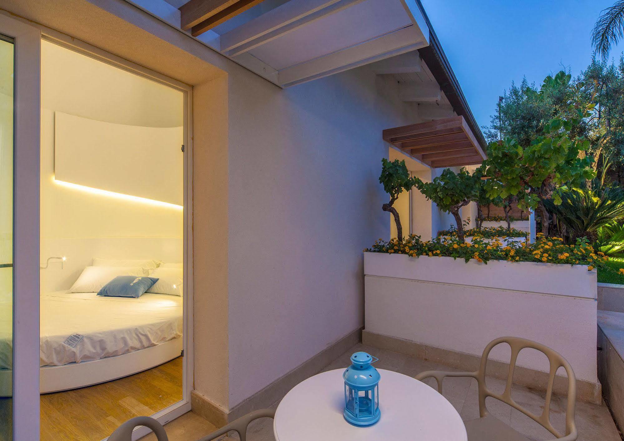 Calapetra Resort Фонтане-Бьянке Экстерьер фото